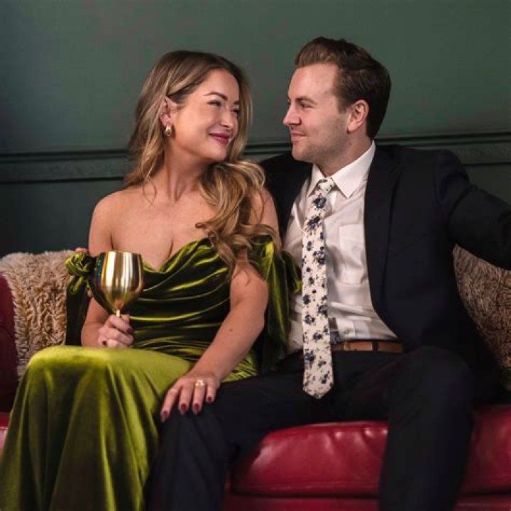 Is Hunter King Married? The Complete Guide to Hunter King's Relationship Status