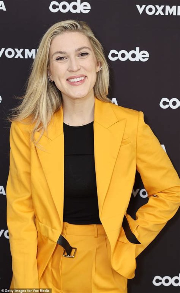 Olivia Nuzzi: A Deep Dive into the Life and Career of a Prominent Political Journalist