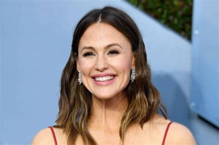 Was Jennifer Garner Related to James Garner? Exploring the Connection