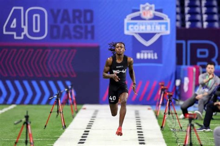 World Record 40 Yard Dash: Breaking Down the Speed Barrier